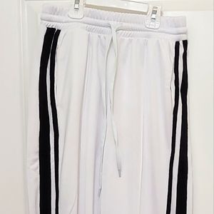 High-rise wide-leg white pants